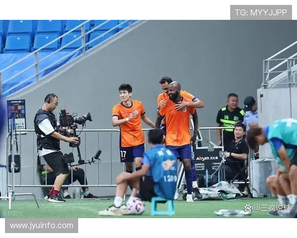 申花客场挑战梅州双外援迎战三外援刘诚宇谢鹏飞领衔首发阵容